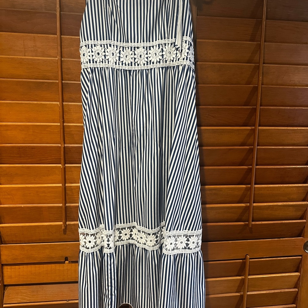 SHEIN Blue and White Maxi Dress with beautiful floral embroidery details.